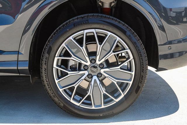 new 2025 Audi Q5 car, priced at $60,960