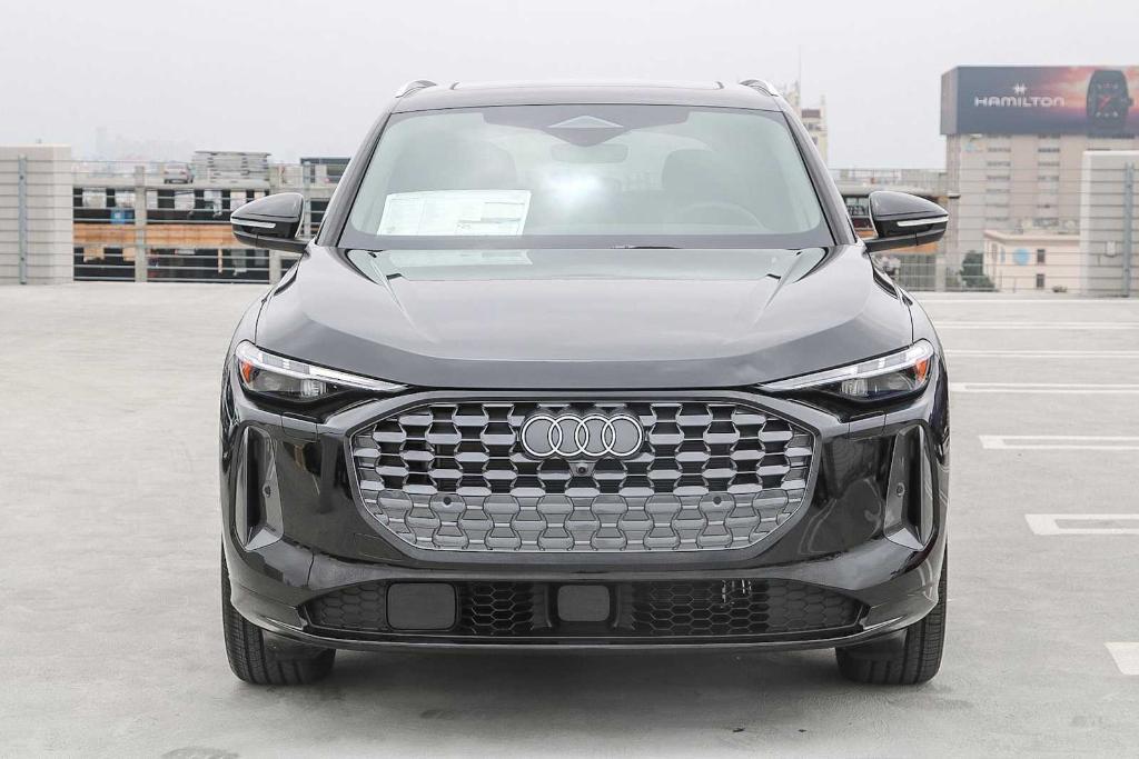 new 2025 Audi Q5 car, priced at $64,100