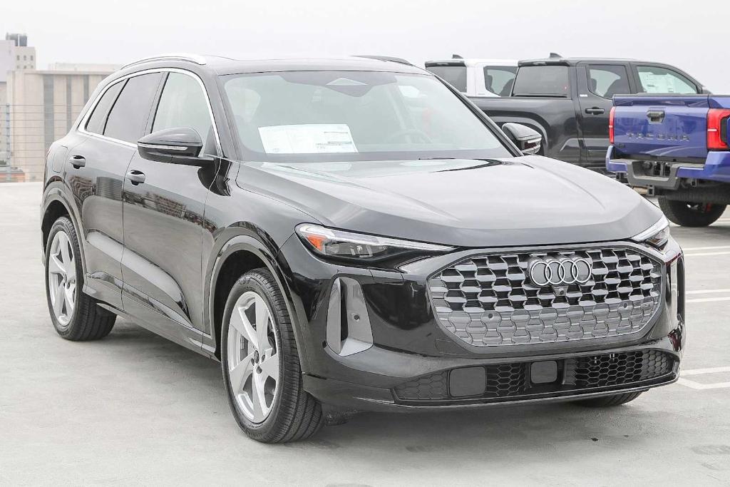 new 2025 Audi Q5 car, priced at $64,100