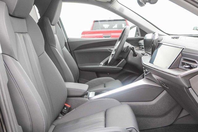 new 2025 Audi Q5 car, priced at $64,100