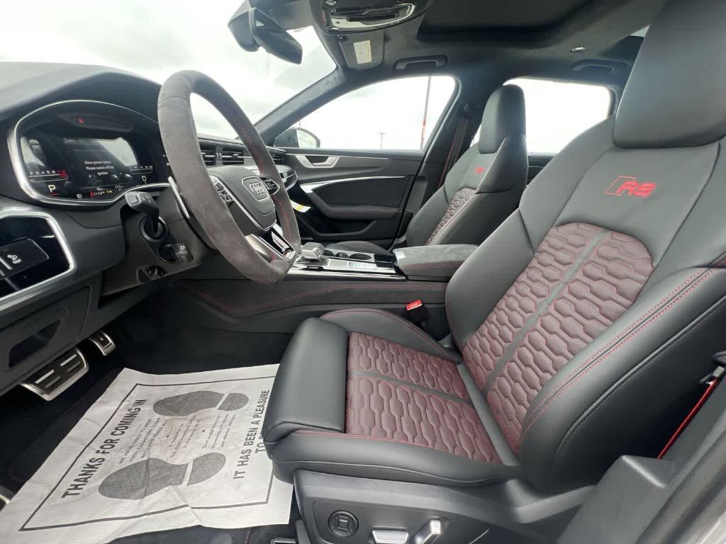 new 2025 Audi RS 6 Avant car, priced at $147,895
