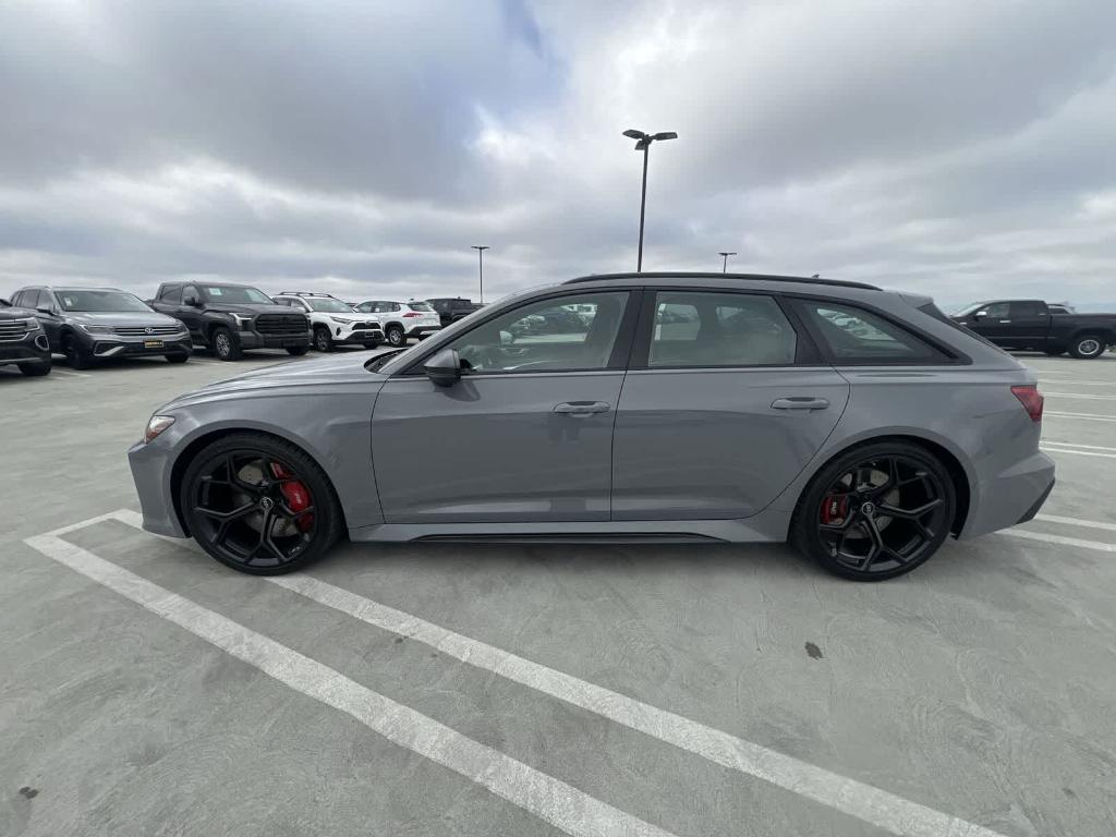 new 2025 Audi RS 6 Avant car, priced at $147,895