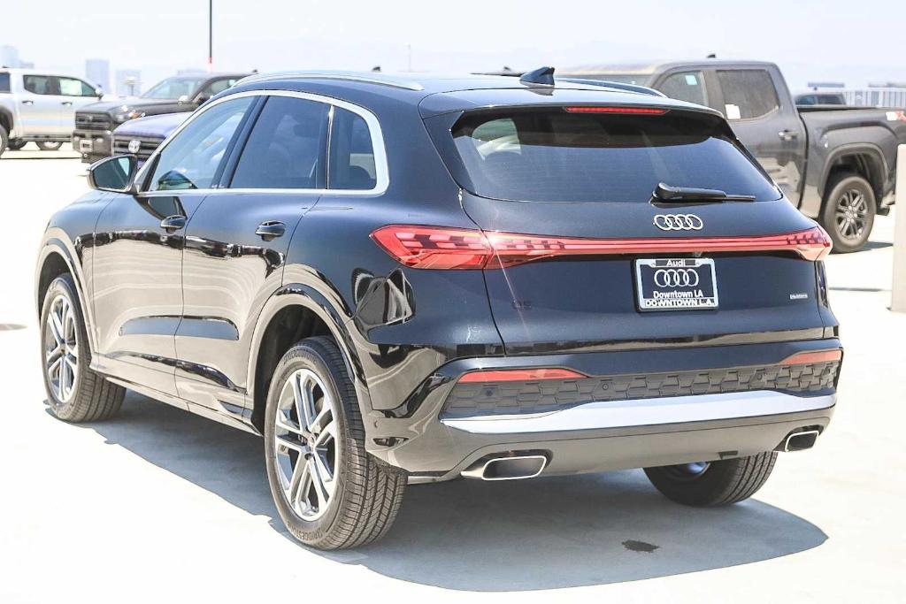 new 2025 Audi Q5 car, priced at $57,625