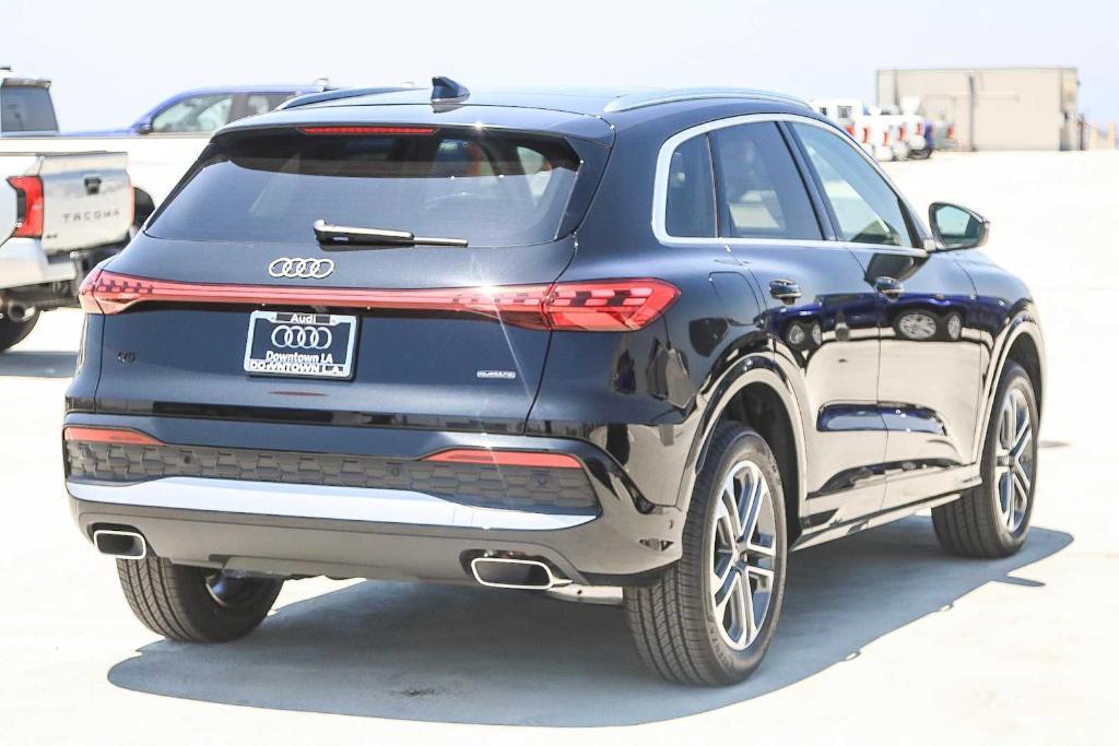 new 2025 Audi Q5 car, priced at $57,625