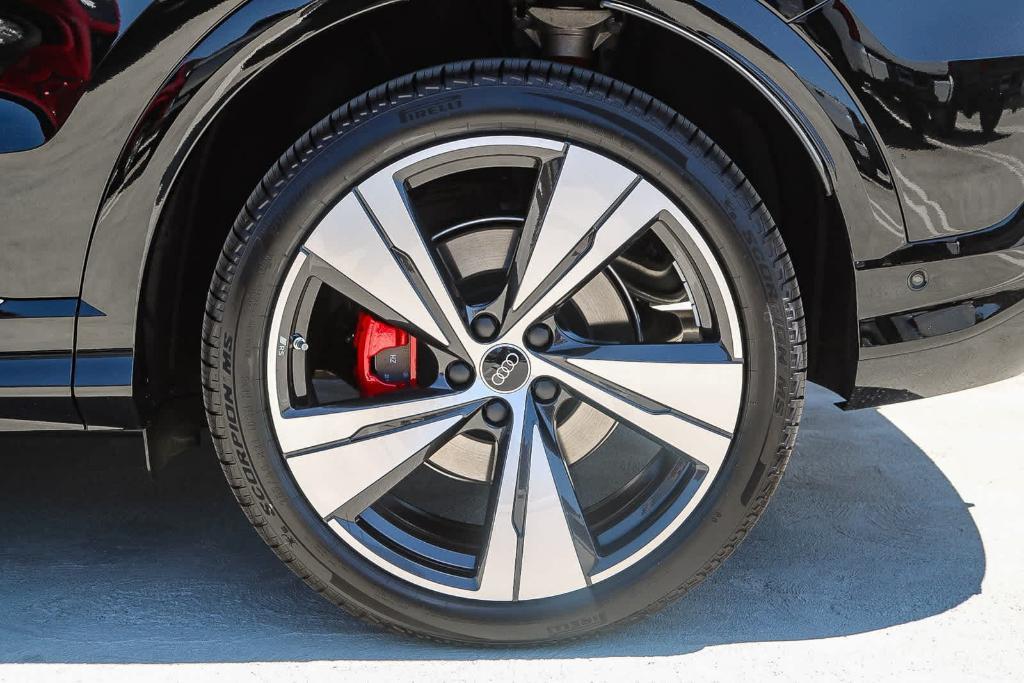 new 2025 Audi SQ5 car, priced at $72,000