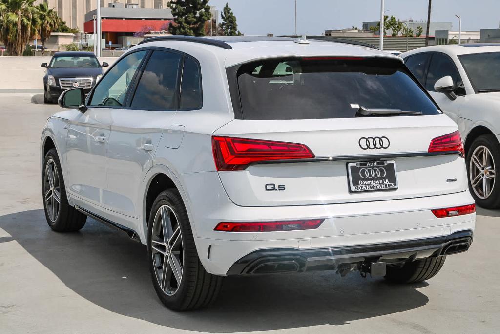 new 2025 Audi Q5 car, priced at $67,160