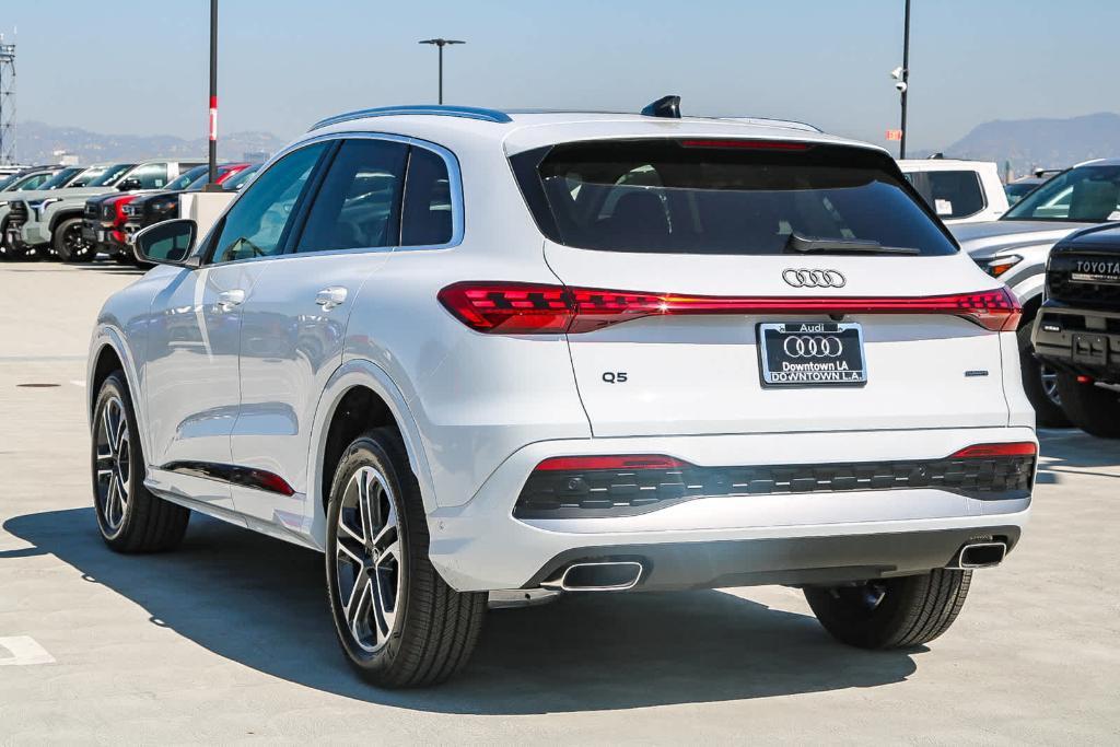 new 2025 Audi Q5 car, priced at $60,350