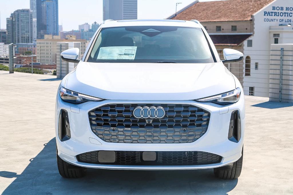 new 2025 Audi Q5 car, priced at $60,350