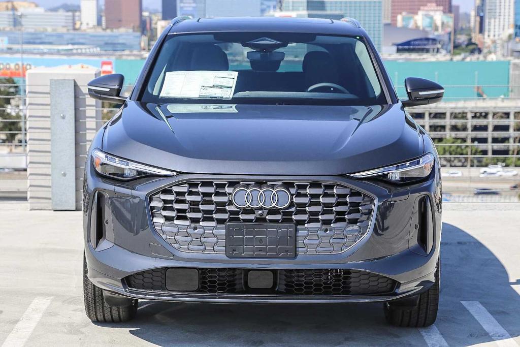new 2025 Audi Q5 car, priced at $60,290