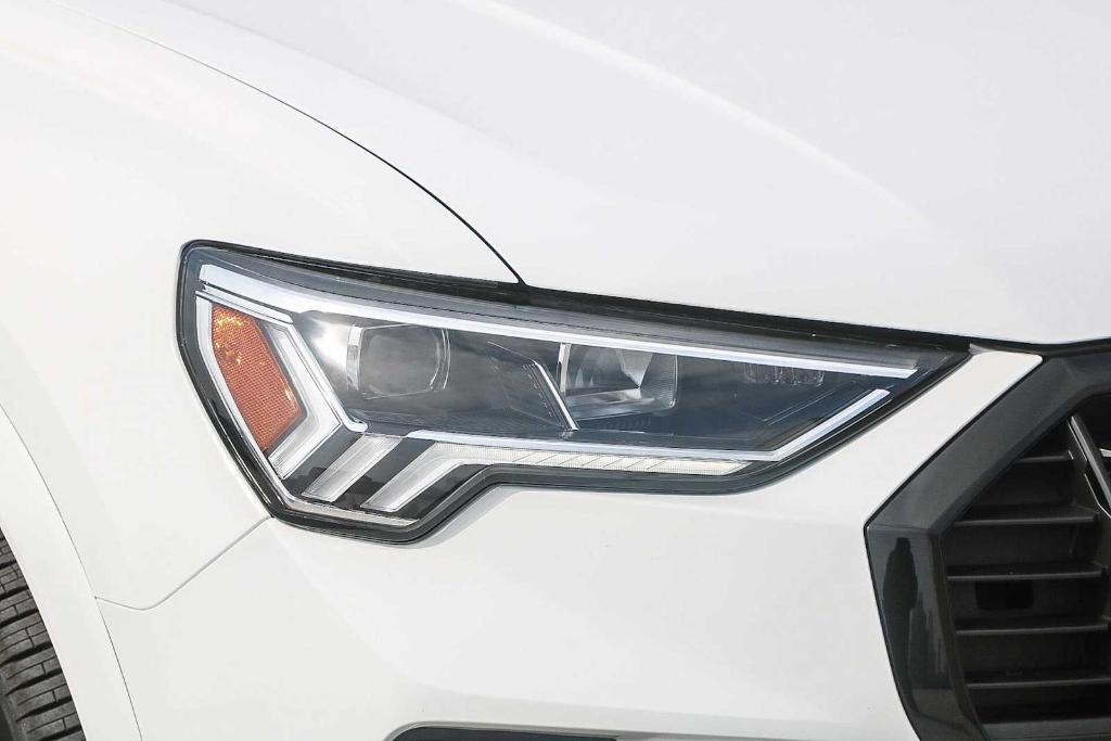 new 2025 Audi Q3 car, priced at $43,880