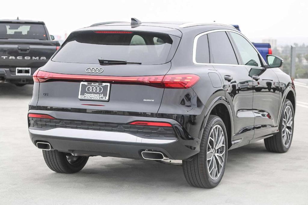 new 2025 Audi Q5 car, priced at $61,150