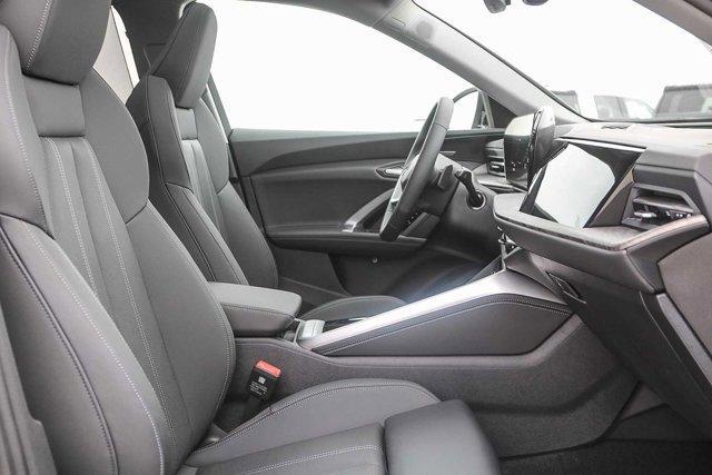 new 2025 Audi Q5 car, priced at $61,150