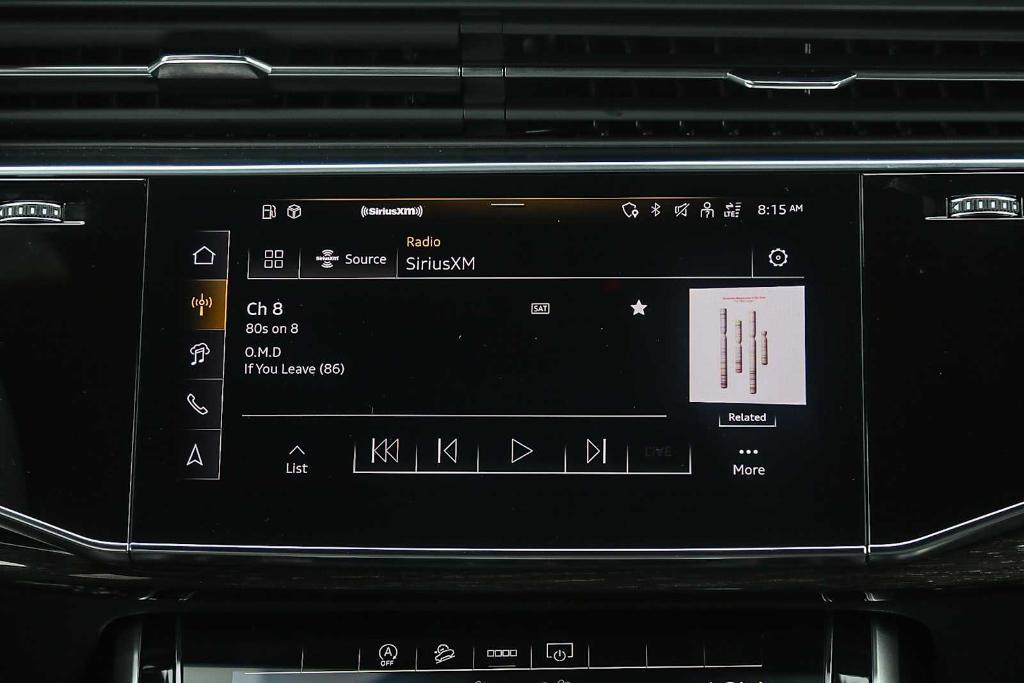 new 2025 Audi Q7 car, priced at $70,670
