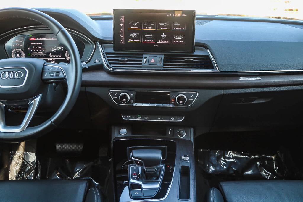 used 2022 Audi Q5 e car, priced at $35,992