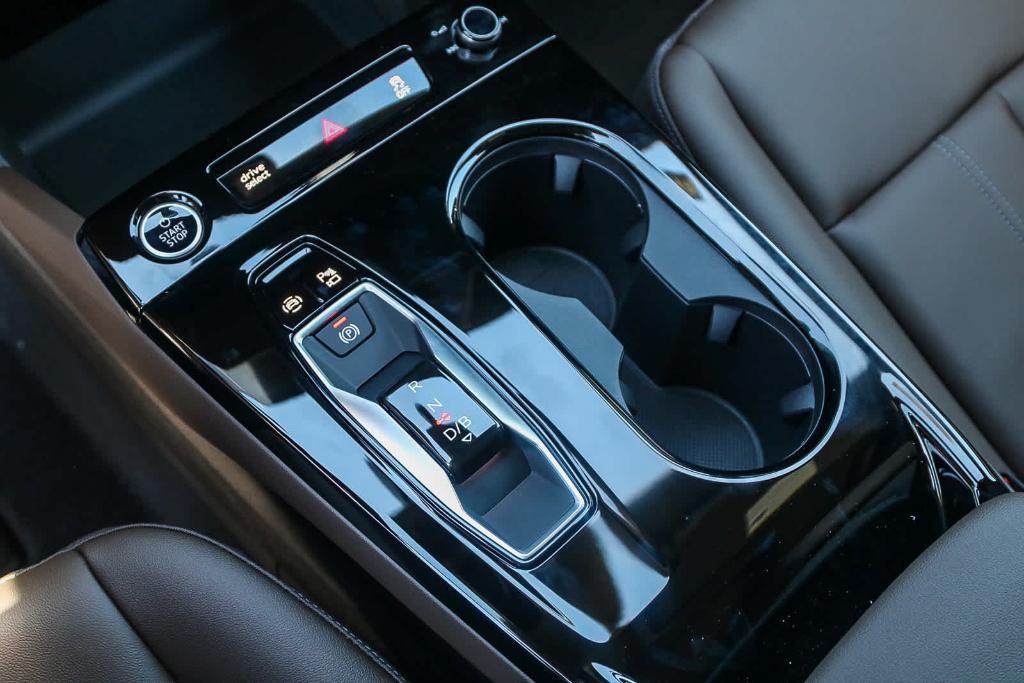 new 2025 Audi Q6 e-tron car, priced at $72,845