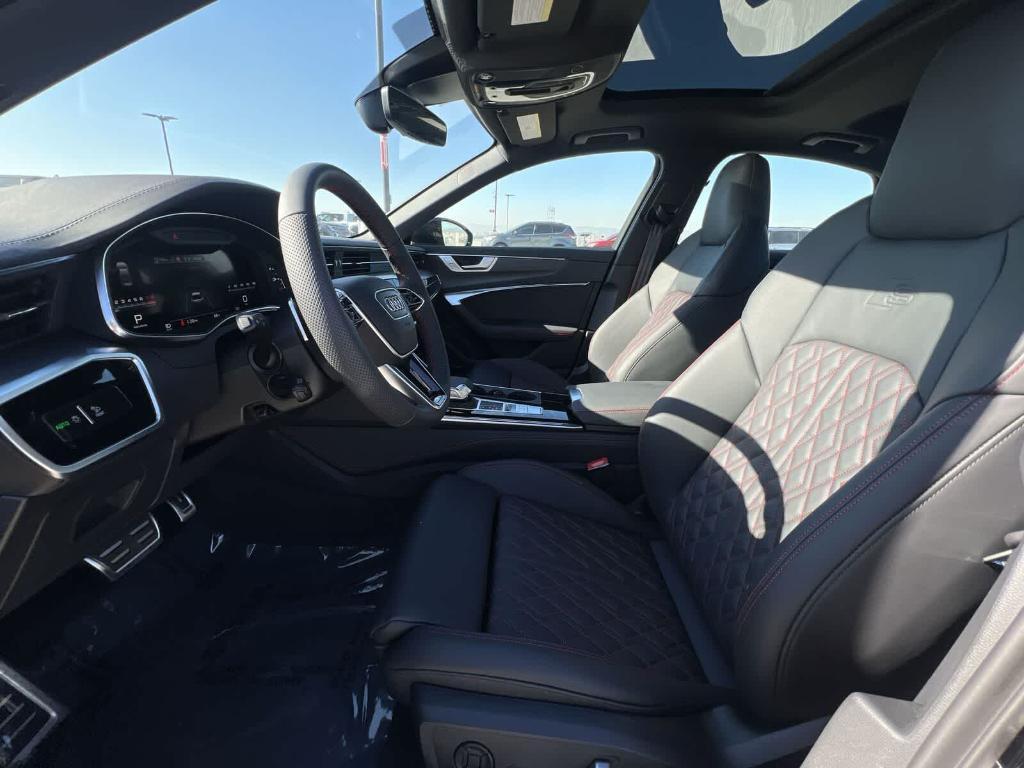new 2025 Audi S6 car, priced at $87,835