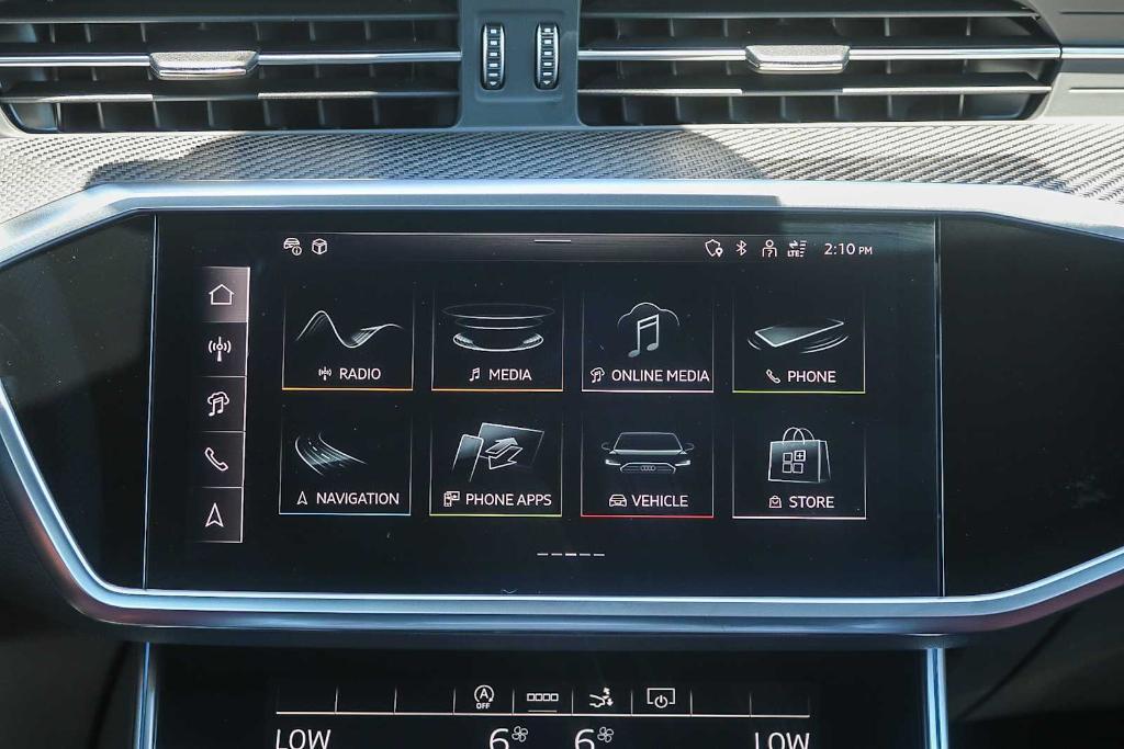 new 2025 Audi S7 car, priced at $95,135