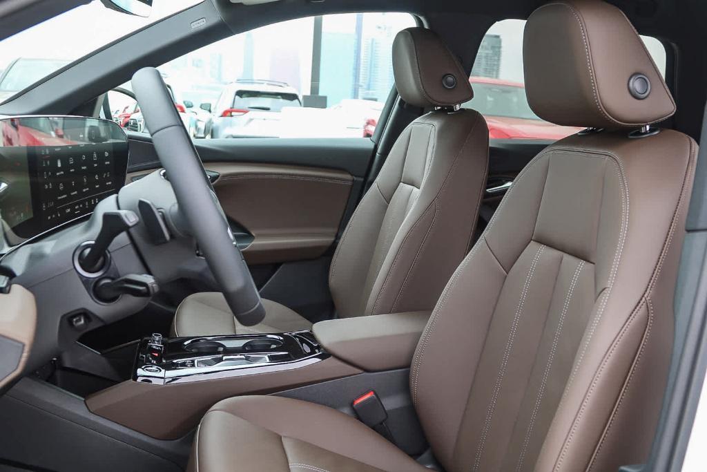 new 2025 Audi Q6 e-tron car, priced at $68,165