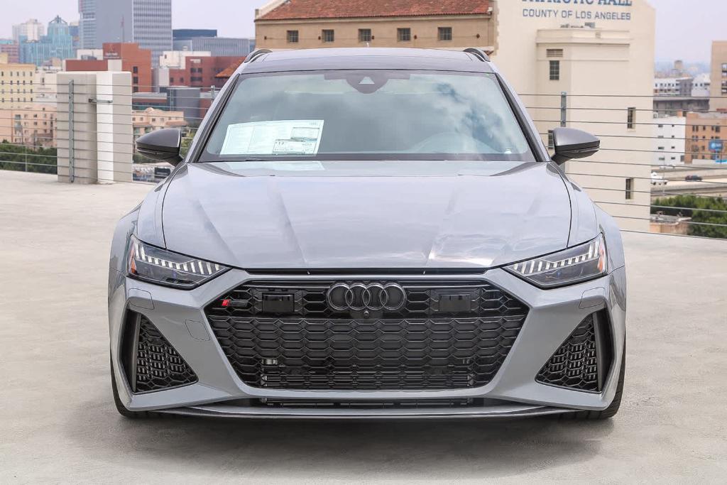 new 2025 Audi RS 6 Avant car, priced at $154,295