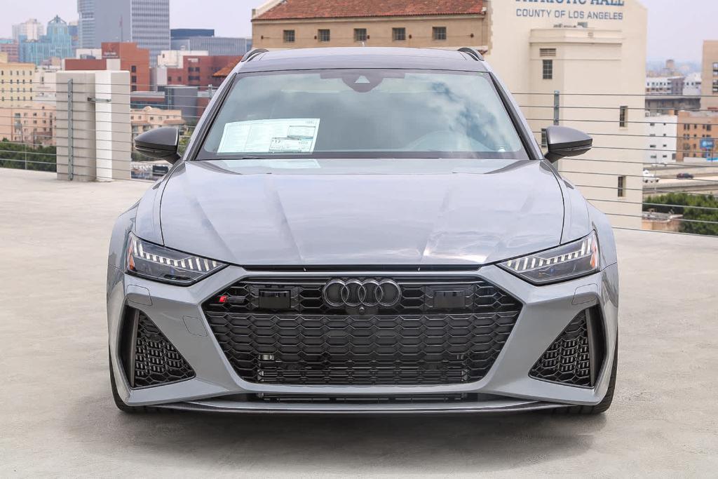 new 2025 Audi RS 6 Avant car, priced at $154,295