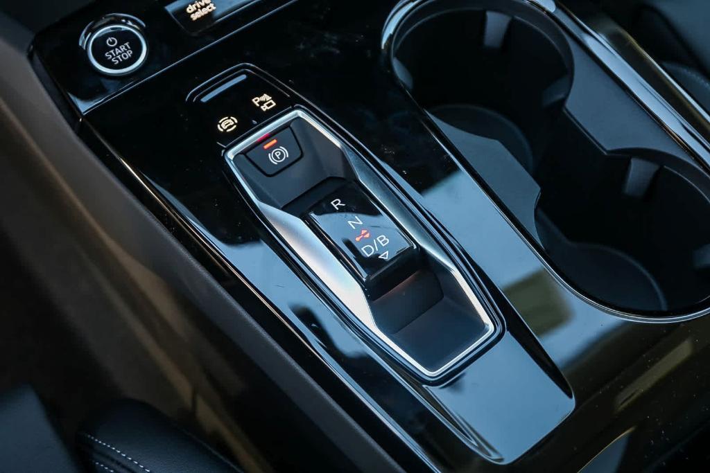 new 2025 Audi Q6 e-tron car, priced at $75,685