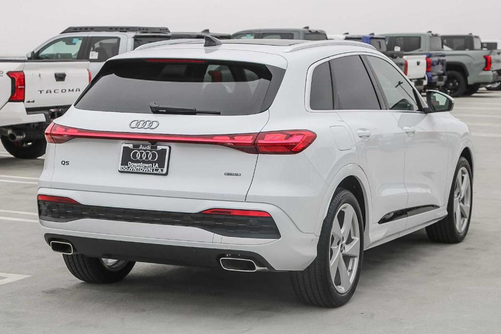 new 2025 Audi Q5 car, priced at $64,100
