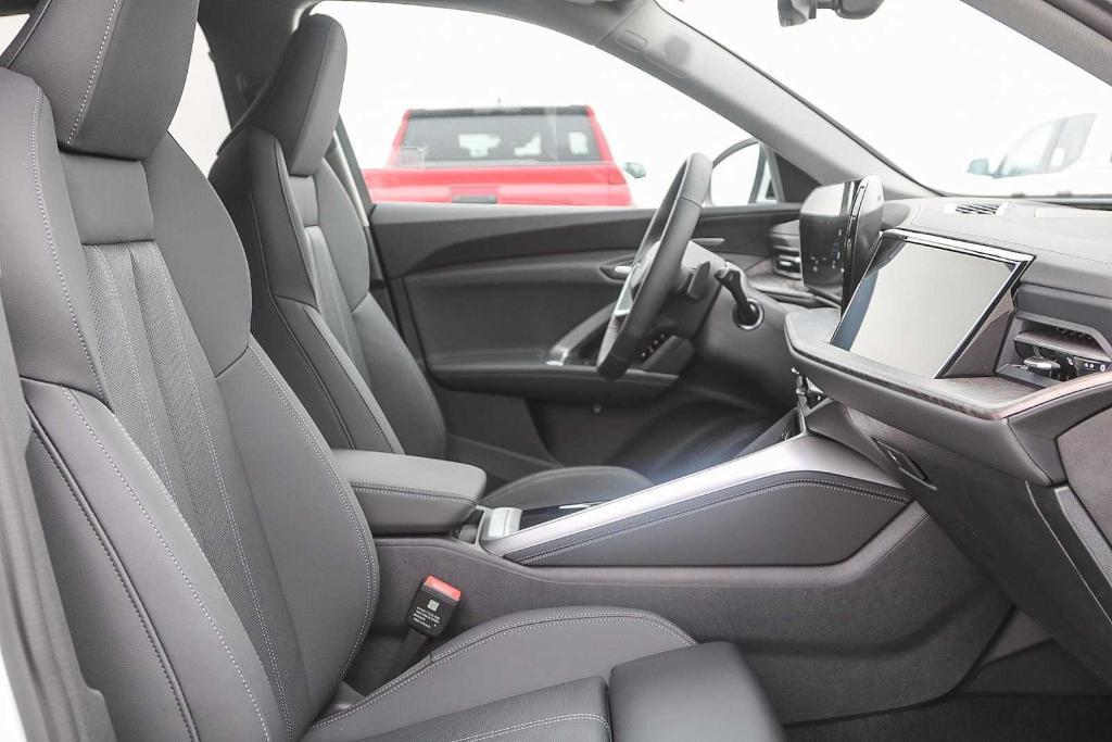 new 2025 Audi Q5 car, priced at $64,100
