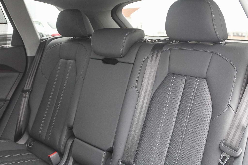 new 2025 Audi Q5 car, priced at $64,100