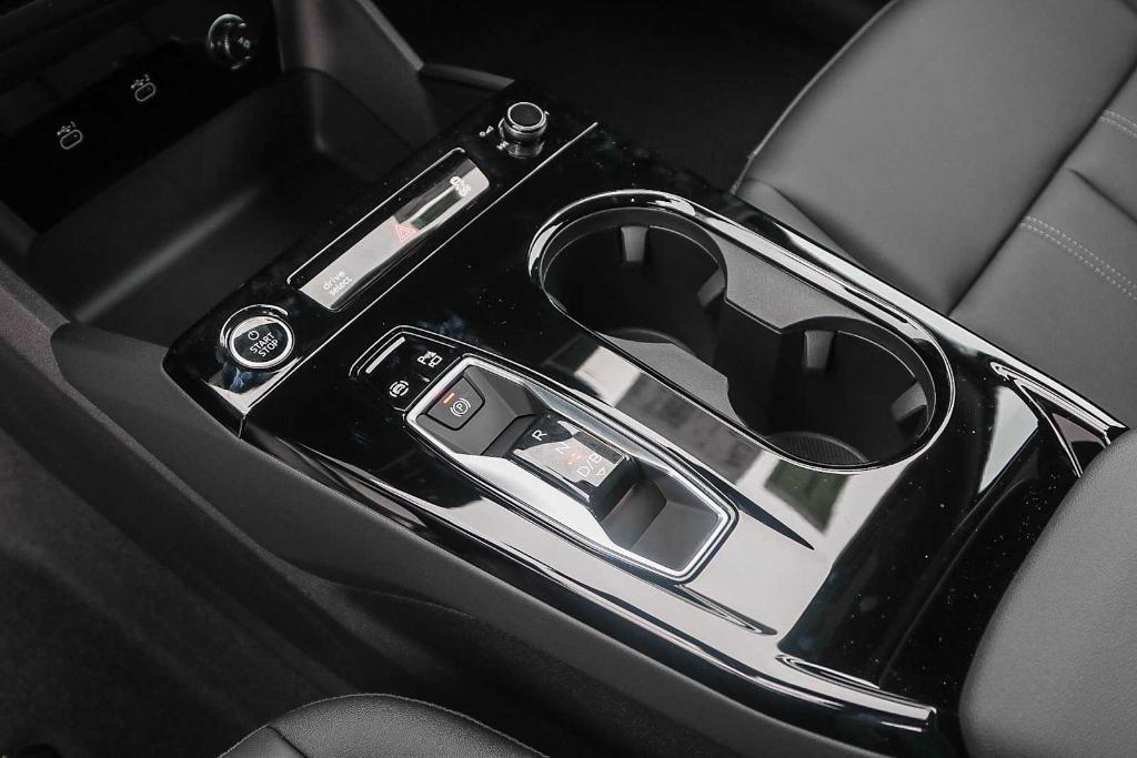 new 2025 Audi Q6 e-tron car, priced at $70,940