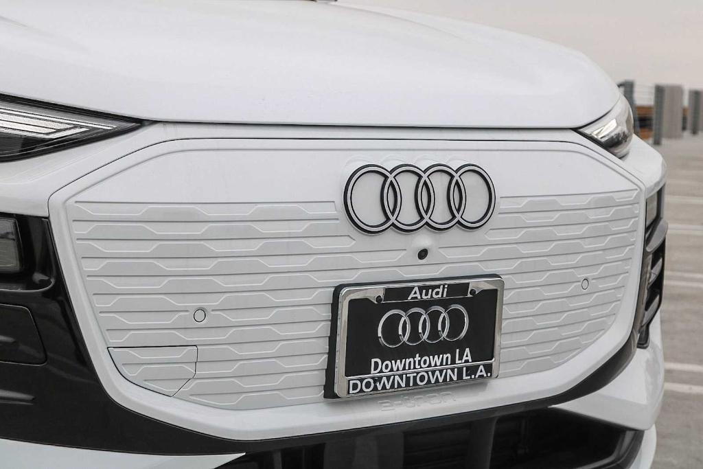 new 2025 Audi Q6 e-tron car, priced at $70,940
