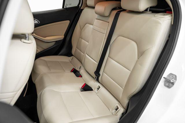 used 2020 Mercedes-Benz GLA 250 car, priced at $17,991