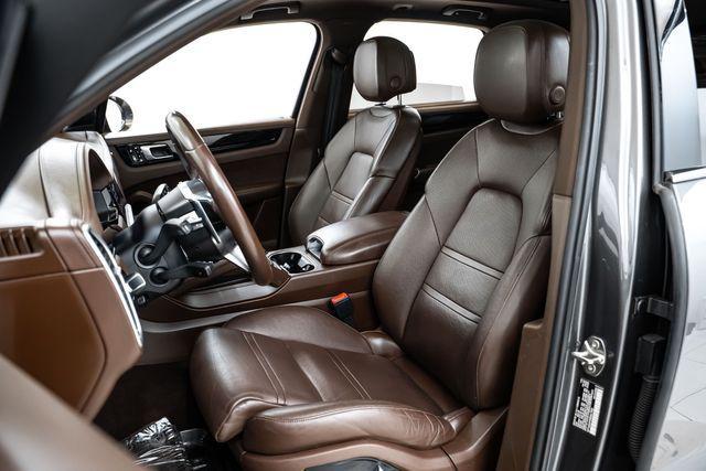used 2019 Porsche Cayenne car, priced at $35,991