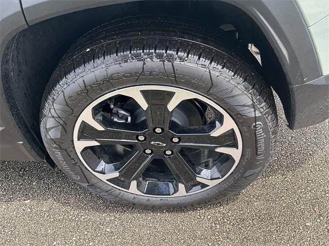 new 2025 Chevrolet Equinox car, priced at $33,535