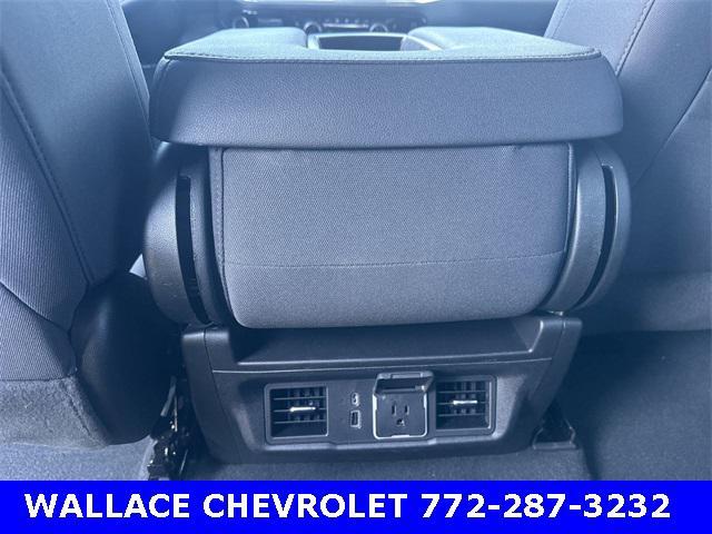 used 2024 Chevrolet Silverado 1500 car, priced at $42,985