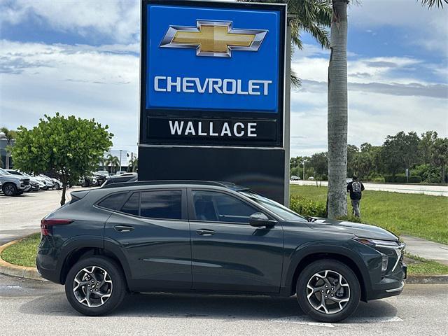 new 2025 Chevrolet Trax car, priced at $25,485