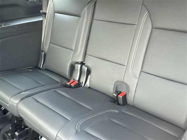 new 2025 Chevrolet Suburban car, priced at $81,595