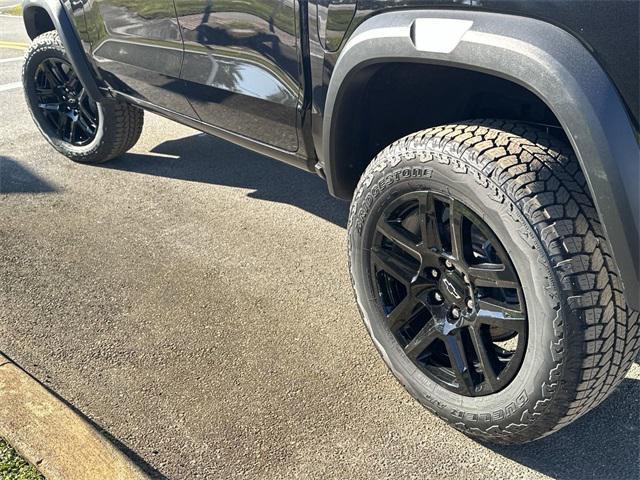 new 2024 Chevrolet Colorado car, priced at $43,270