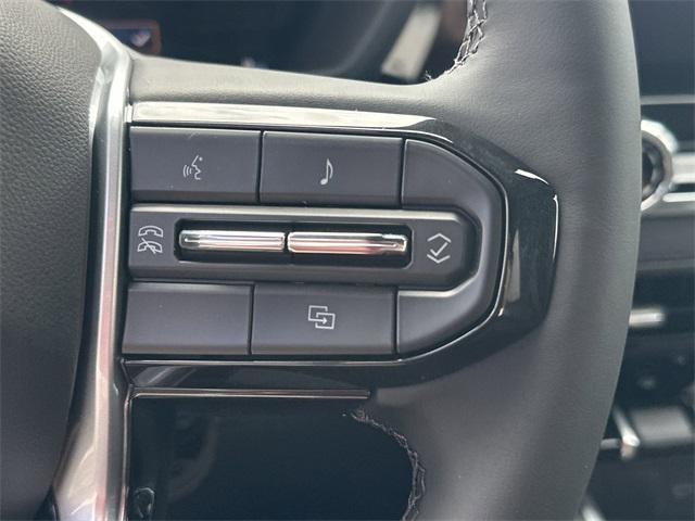 new 2025 Chevrolet Colorado car, priced at $35,135