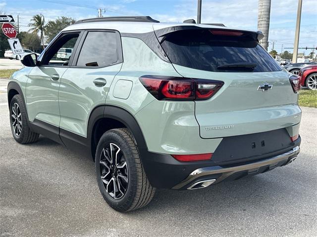 new 2025 Chevrolet TrailBlazer car, priced at $30,780