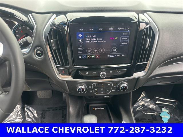 used 2023 Chevrolet Traverse car, priced at $31,985