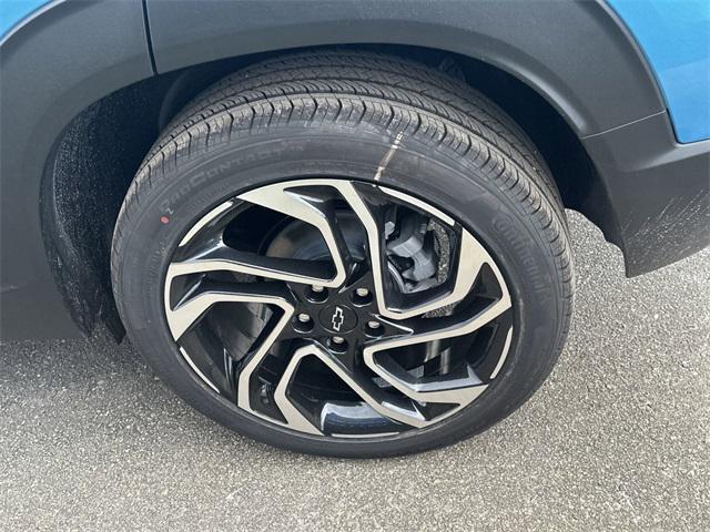 new 2025 Chevrolet TrailBlazer car, priced at $31,175