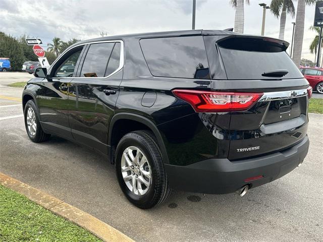 used 2021 Chevrolet Traverse car, priced at $26,985