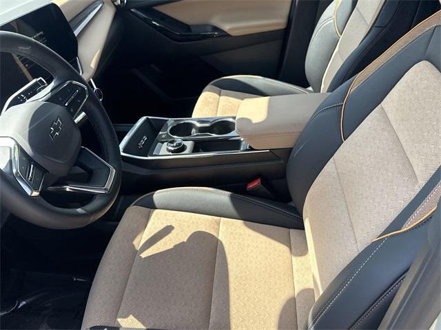 new 2025 Chevrolet Equinox car, priced at $34,840