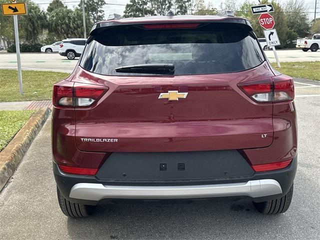 new 2025 Chevrolet TrailBlazer car, priced at $26,980