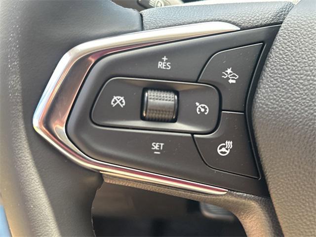 new 2025 Chevrolet Trax car, priced at $25,880
