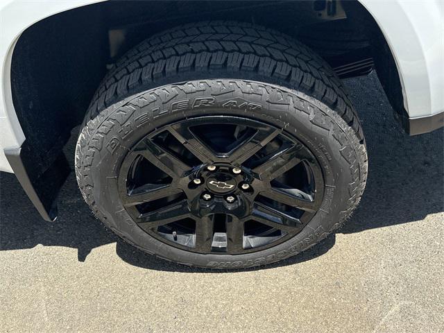 new 2025 Chevrolet Colorado car, priced at $50,939