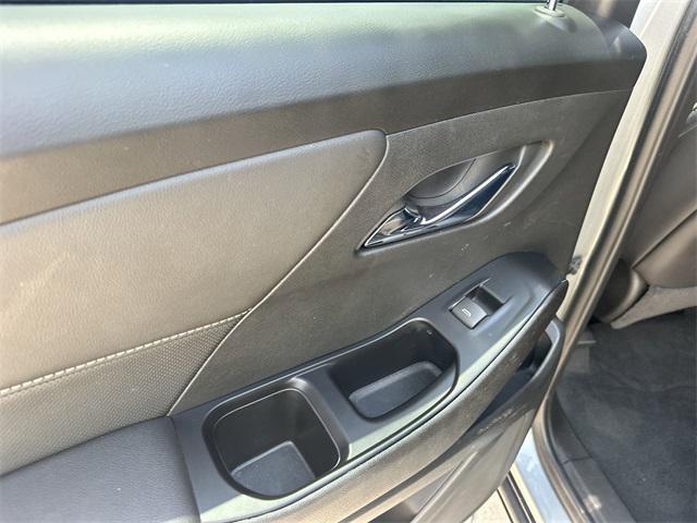 used 2023 Chevrolet Traverse car, priced at $31,785
