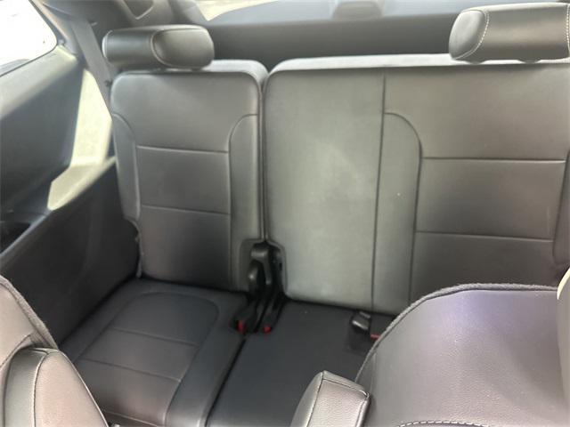 used 2023 Chevrolet Traverse car, priced at $31,785