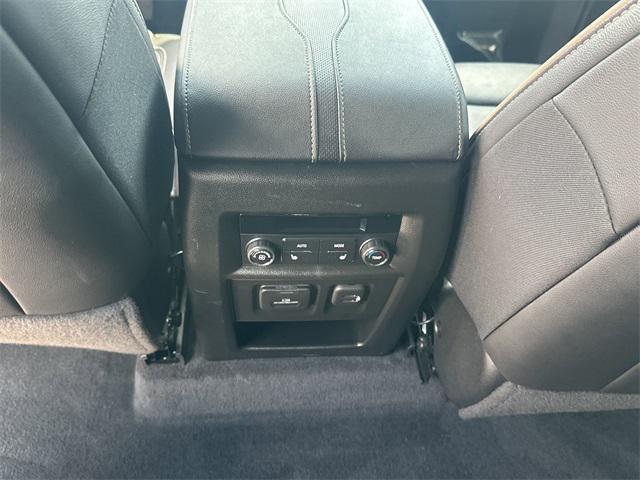 used 2023 Chevrolet Traverse car, priced at $31,785
