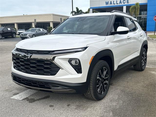 new 2025 Chevrolet TrailBlazer car, priced at $31,425